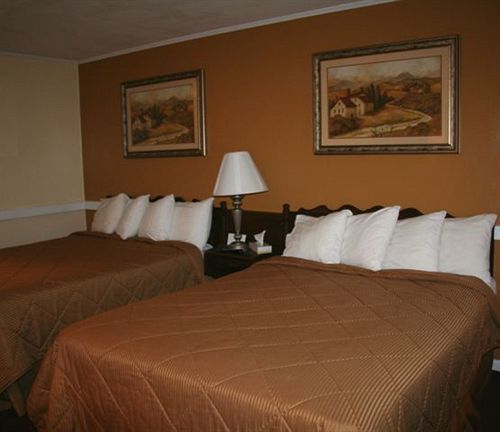 Cherry Lane Motor Inn Amish Country Ronks Εξωτερικό φωτογραφία